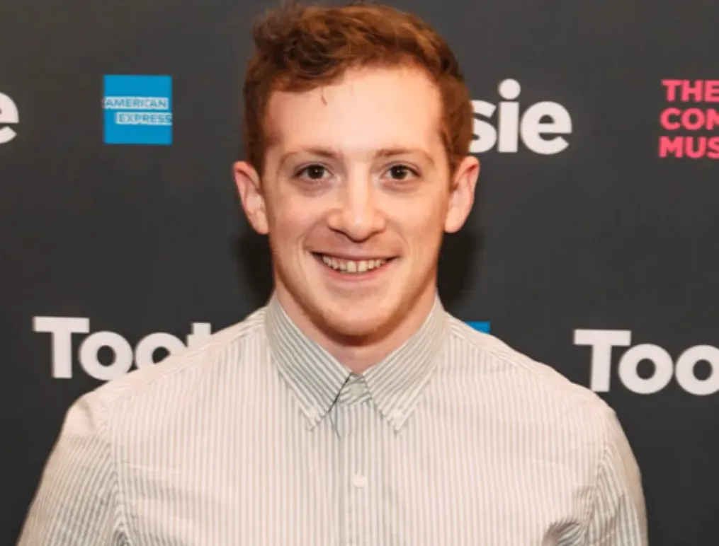 Ethan Slater Age & Insights The Rise of Broadway’s SpongeBob and Beyond