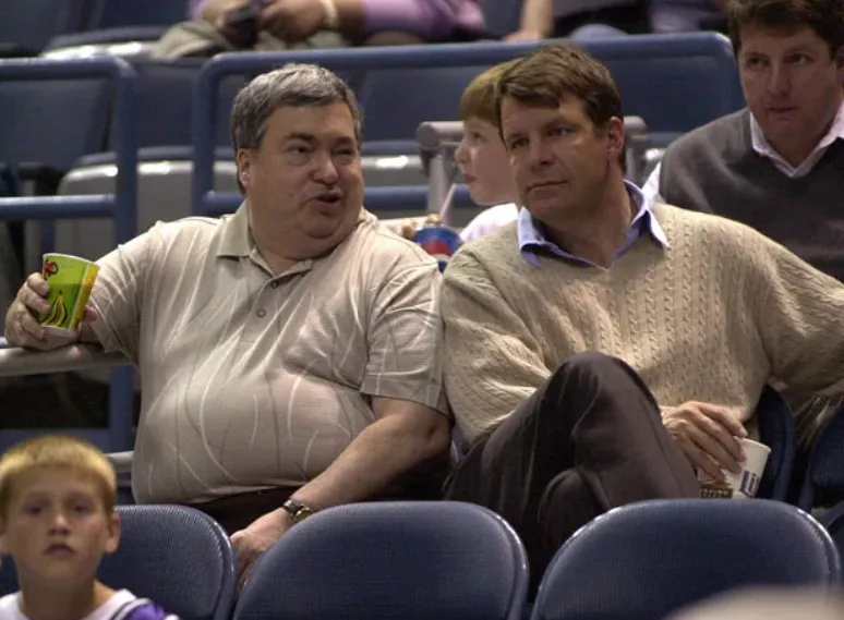 Exploring the Life of Jerry Krause — Height, Death, Legacy & Everything In Between