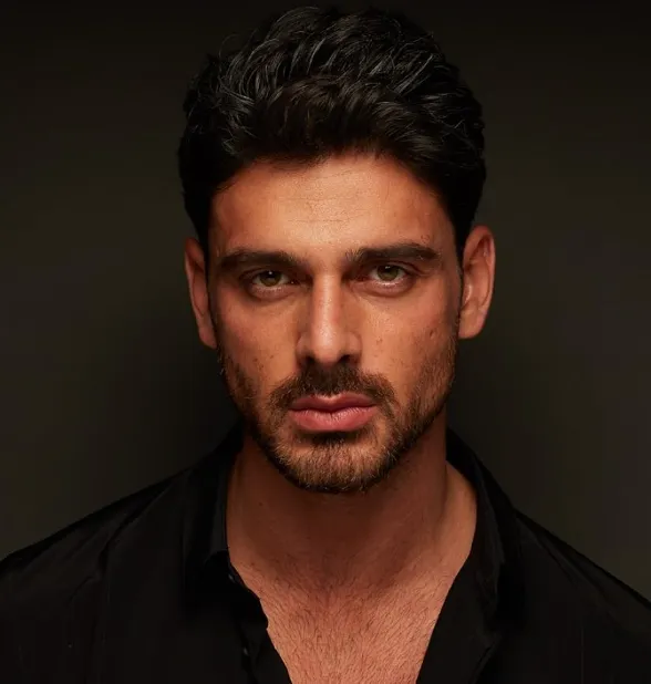 Michele Morrone Height, Age, Weight, Net Worth, Career, And More