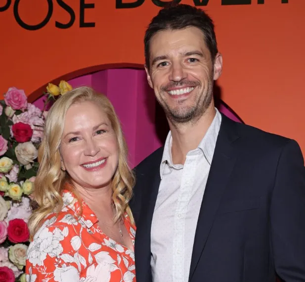 Angela Kinsey Husband Inside Her Private Love Story Revealed