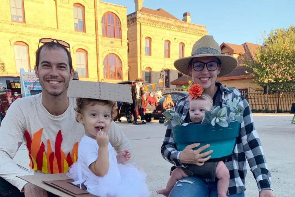 Ashley Cordray Age Everything to Know About the Star of “Restoring Galveston”