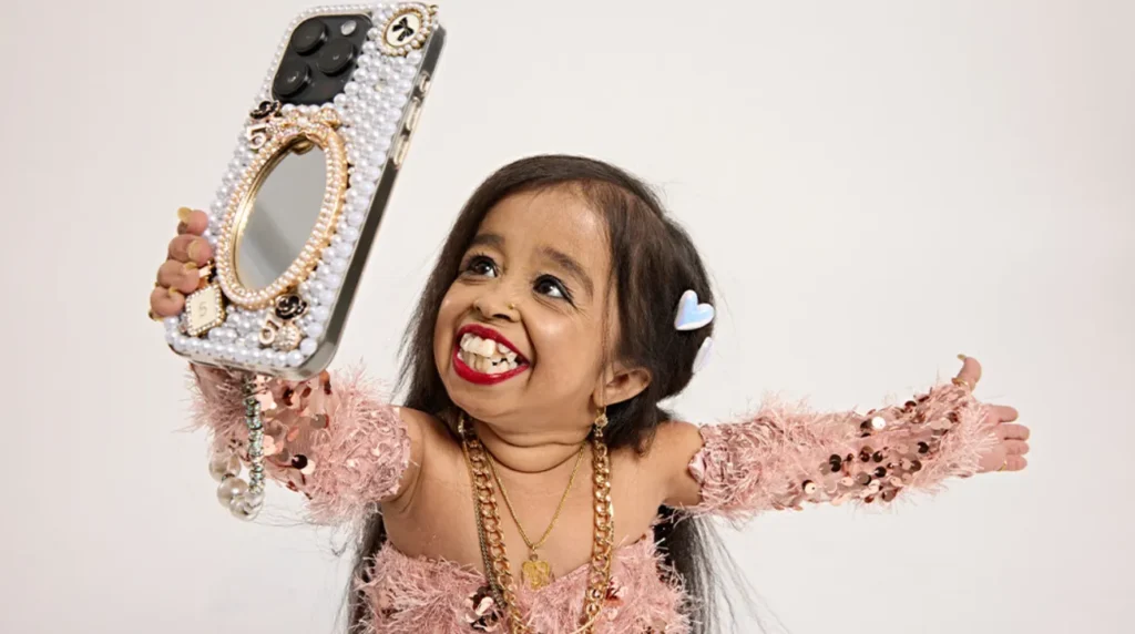 Jyoti Amge Age – Biography, Height, Family, Career, Net Worth & FAQs
