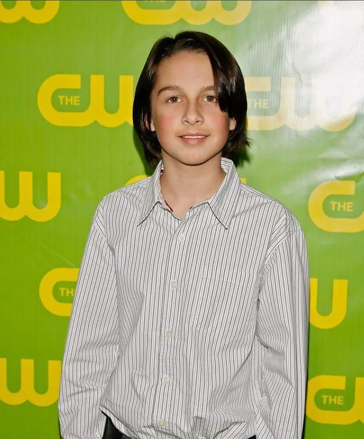 Mitch Holleman Age – A Detailed Look at the Life, Career and Net Worth of the “Reba” Star