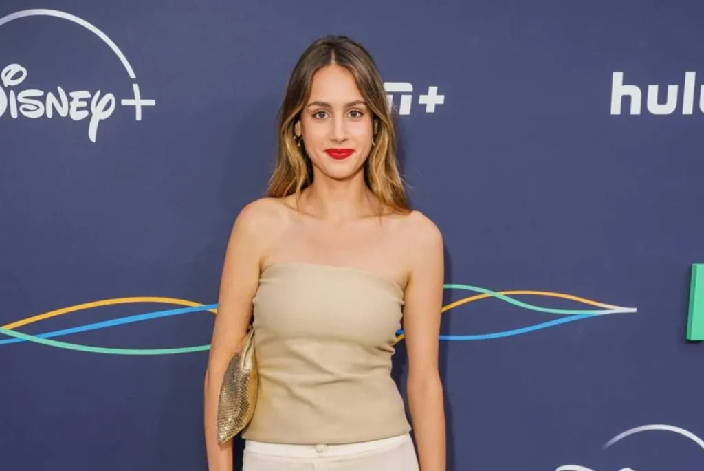 Nell Verlaque Height, Weight, Age, Net Worth, Career, And Full Bio In 2025