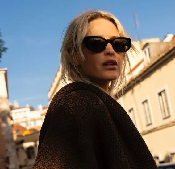 Emily Armstrong Age Full Biography, Early Life, Career, Net Worth & More (2025 Guide)