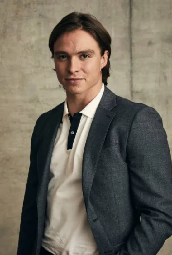 Nicholas Chavez Girlfriend, Age, Height, Weight, Net Worth, Career, And Full Bio In 2025